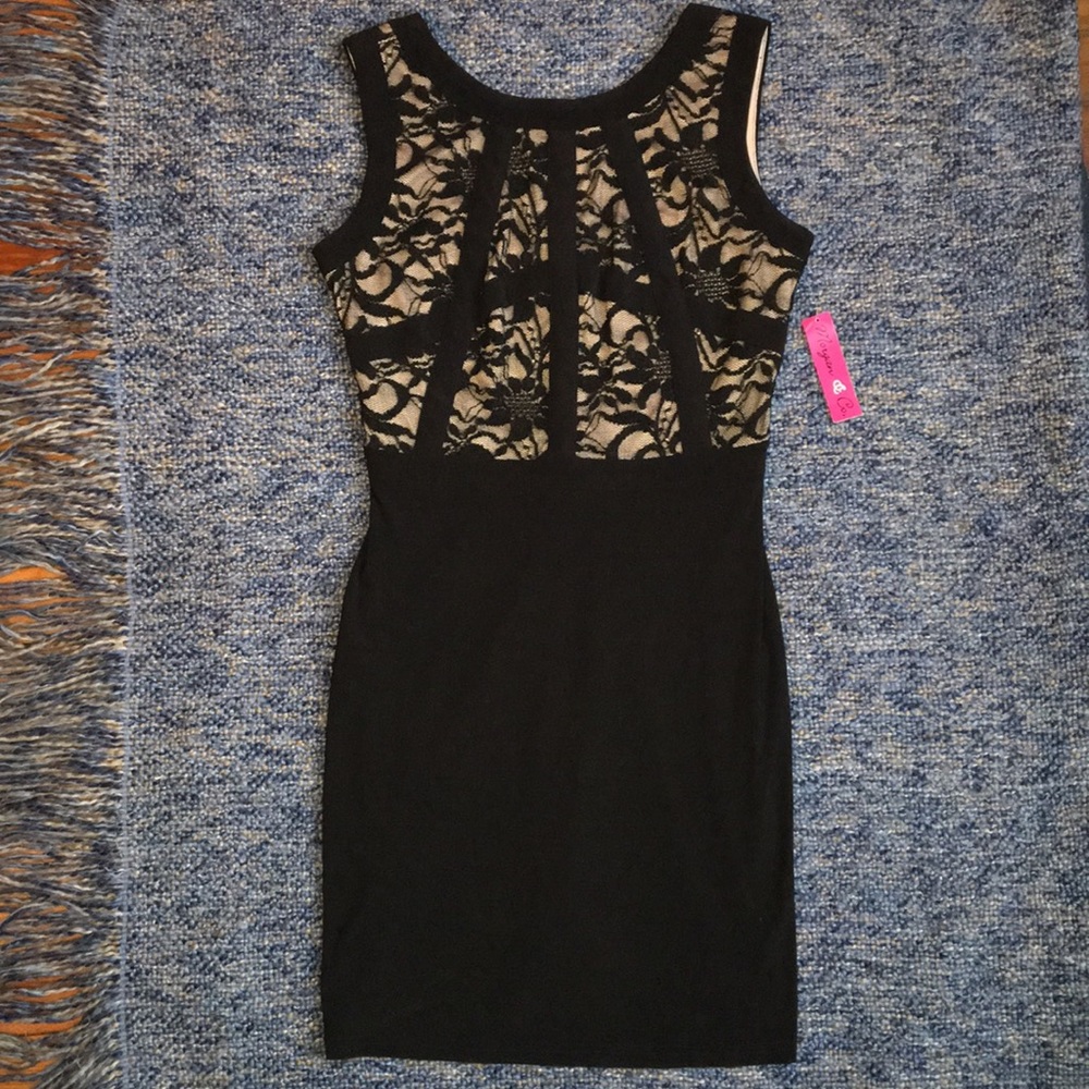 Black Bodycon Dress